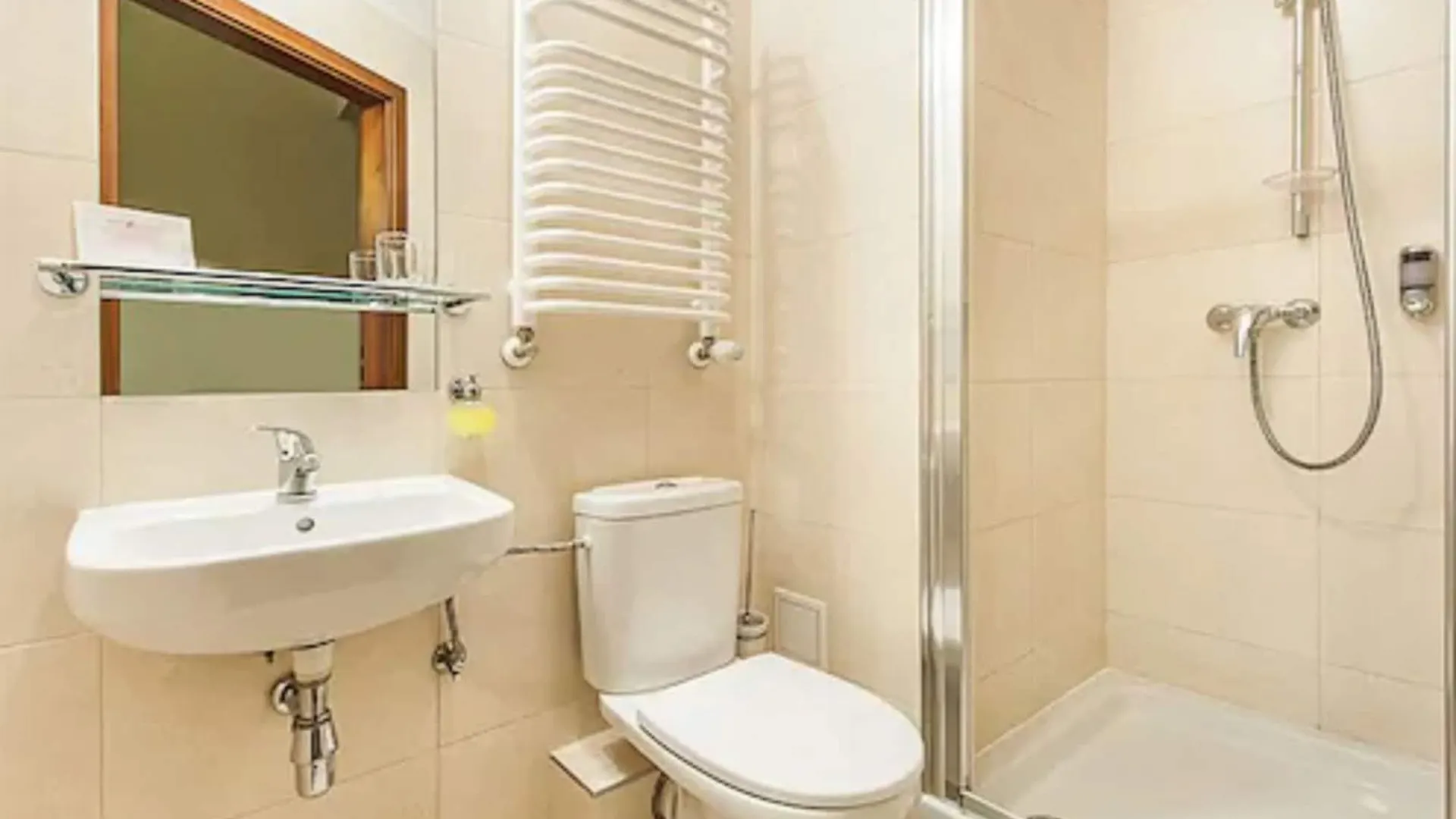 ***  Hotel Downtown Krakow Poland