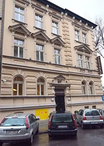 Hotel Downtown Krakow contacts